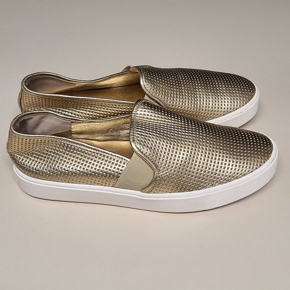 Vince Blair Perforated leather slip on sneakers size 7 - Picture 5 of 8